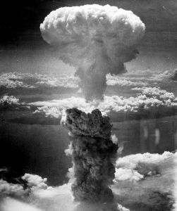 nagasaki-nuclear-explosion-photo-by-charles-levy-from-one-of-the-b29-superfortresses